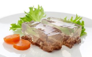 ¿La carne en gelatina con gelatina quedará deliciosa?