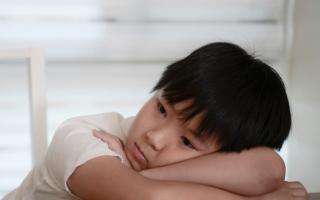 Детска депресия - причини, симптоми, лечение